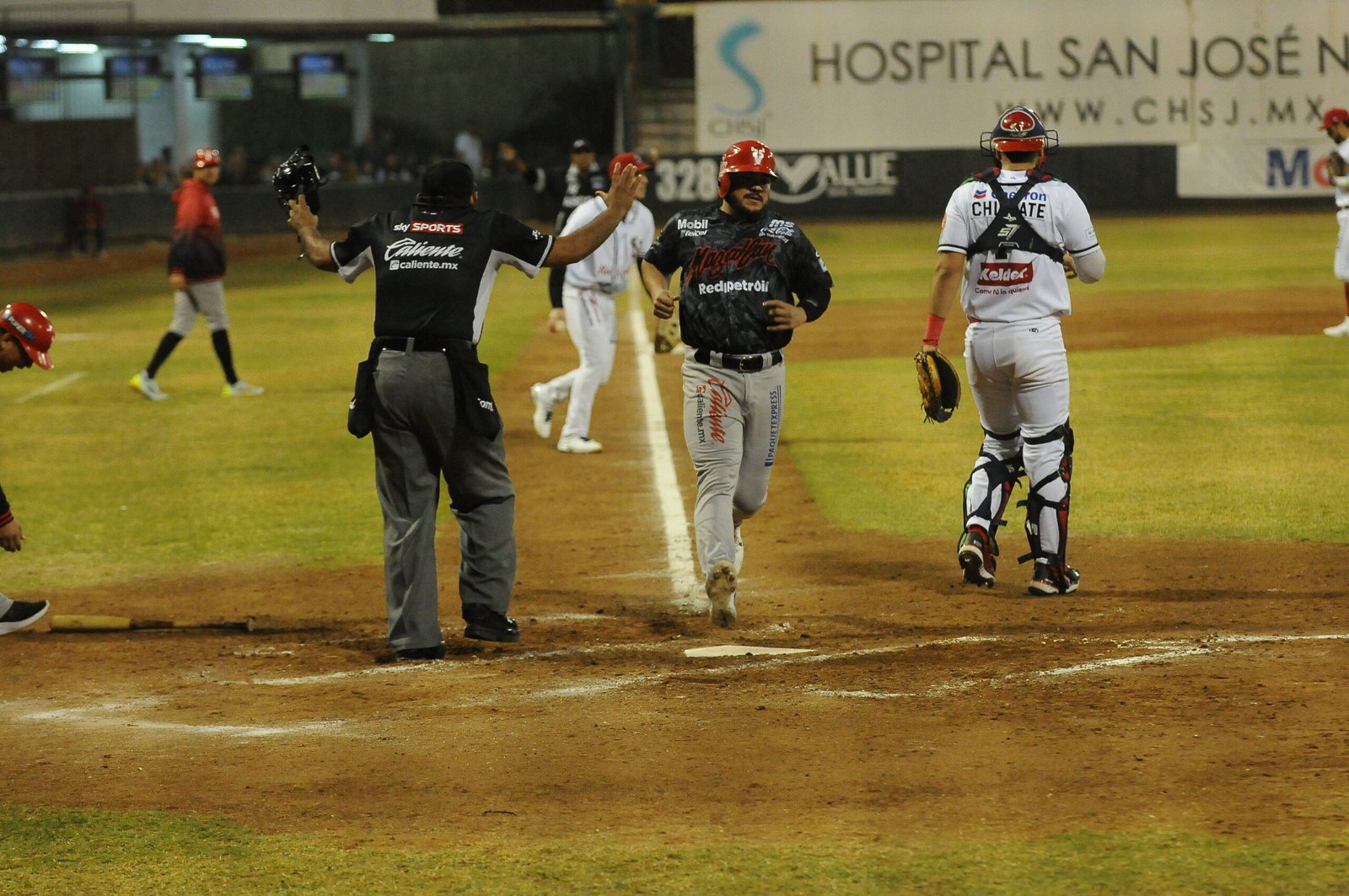 Venados de Mazatlán explota en la séptima entrada para vencer a Mayos