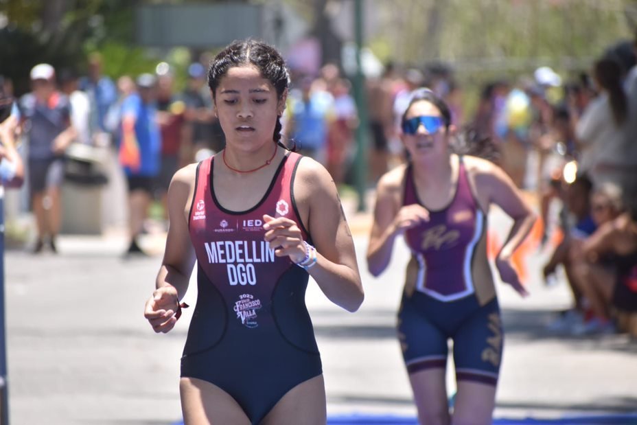 La nueva niña de oro – Contexto de Durango